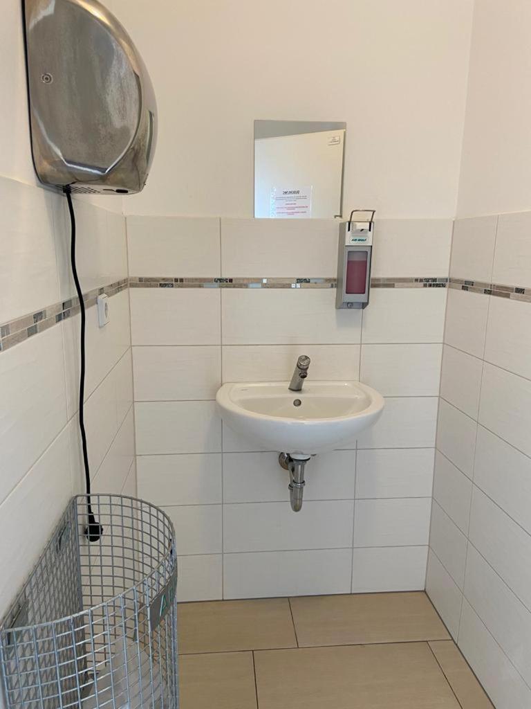 Gastem Ug Διαμέρισμα Βερολίνο Εξωτερικό φωτογραφία